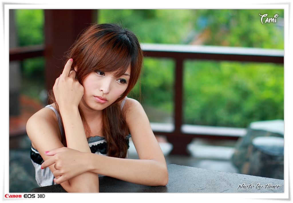 台湾清纯美女-Tami-兒童育樂中心外拍